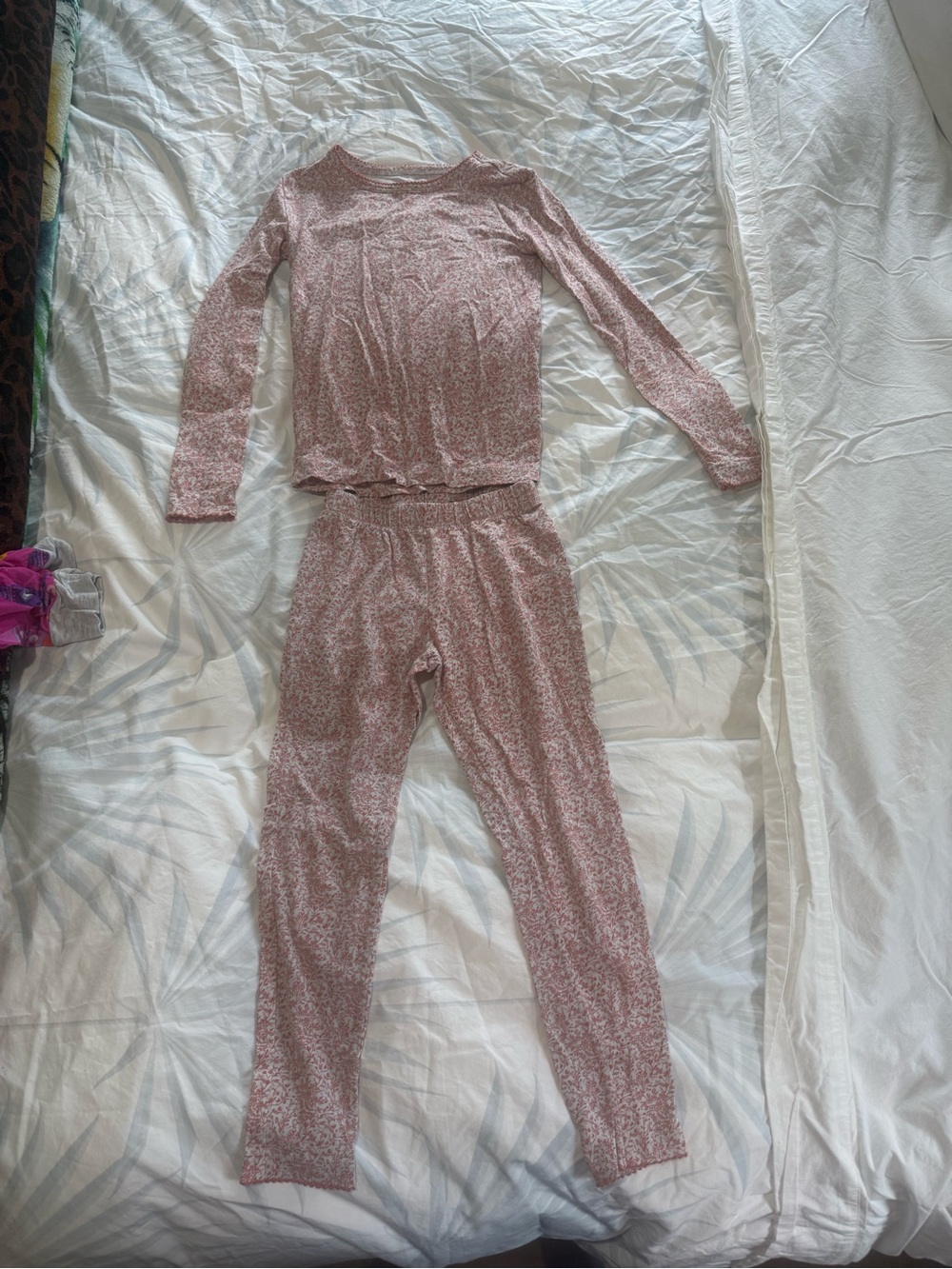 Girls' Cozy Light Pink Floral-Print Long-Sleeve Pajama Set